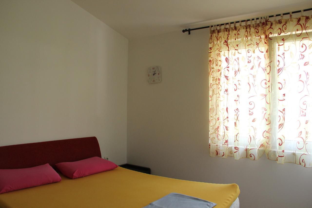 Apartments Durutovic 巴尔 外观 照片